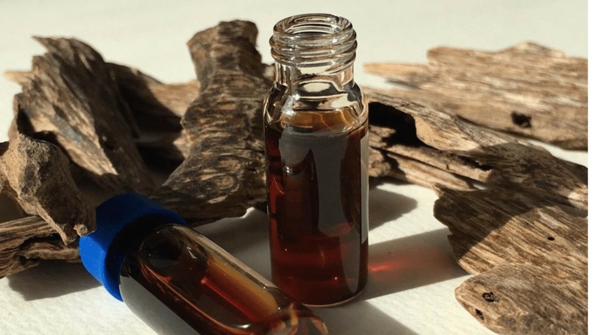 Agarwood Oud Oil